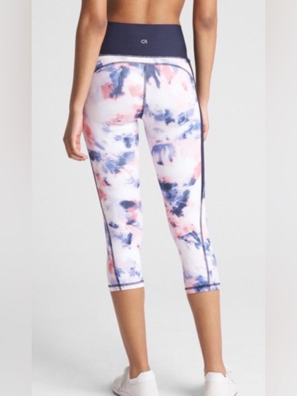 GapFit HighRise Crop Fit Leggings in Sculpt Compression - Picture 6 of 6